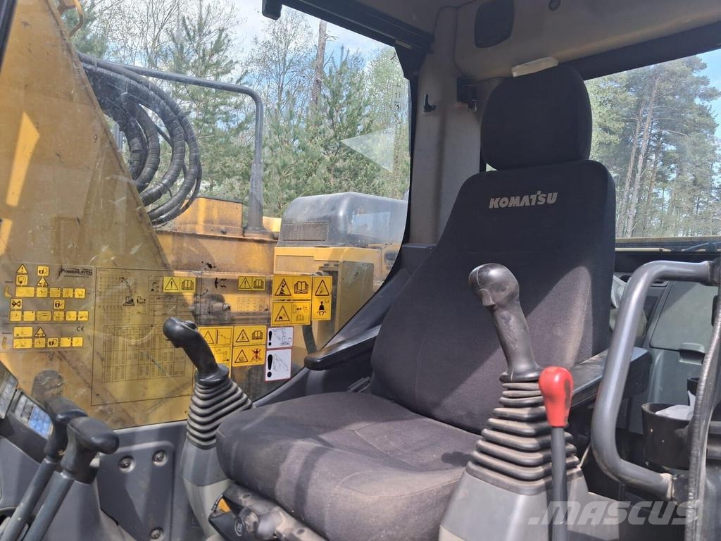 Komatsu PC138 Escavadeiras de esteiras