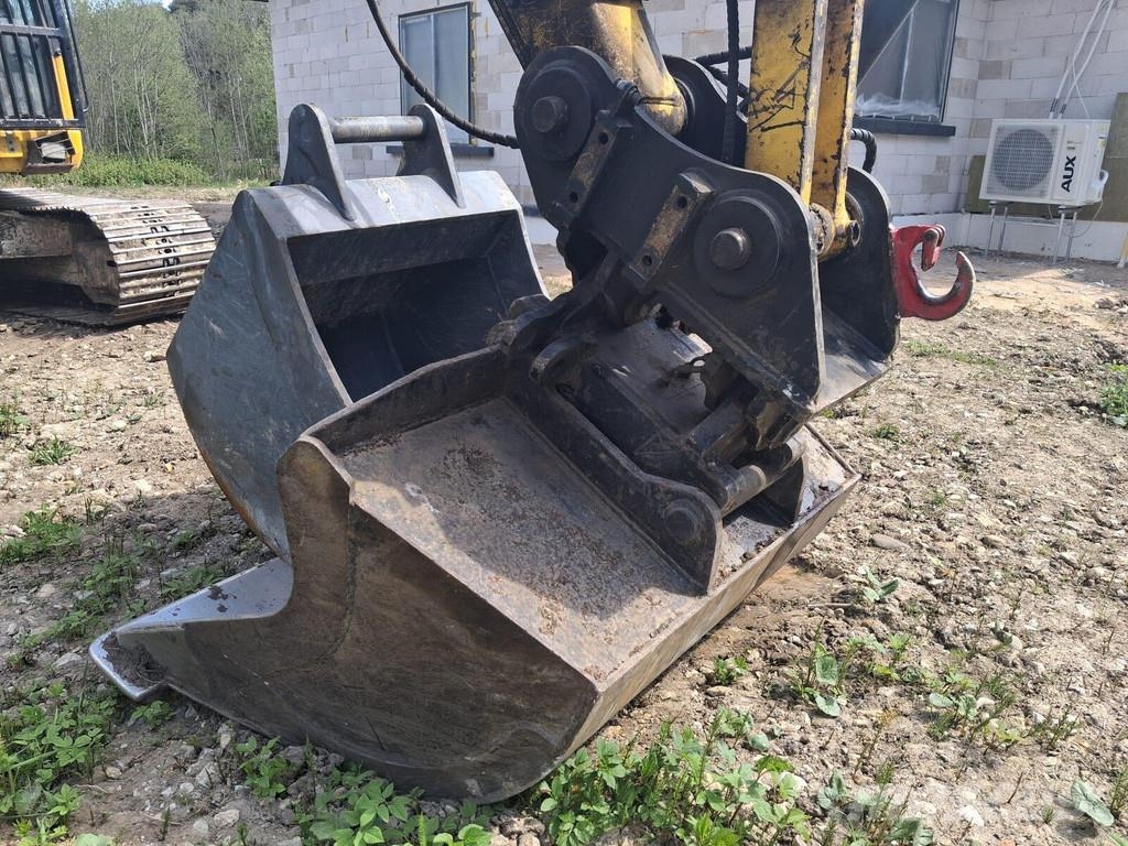 Komatsu PC138 Escavadeiras de esteiras
