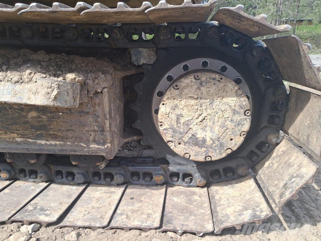 Komatsu PC138 Escavadeiras de esteiras