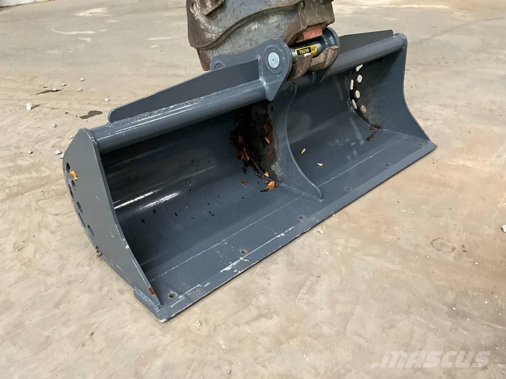 Neuson ET 90 Midi bageri 7t – 12t