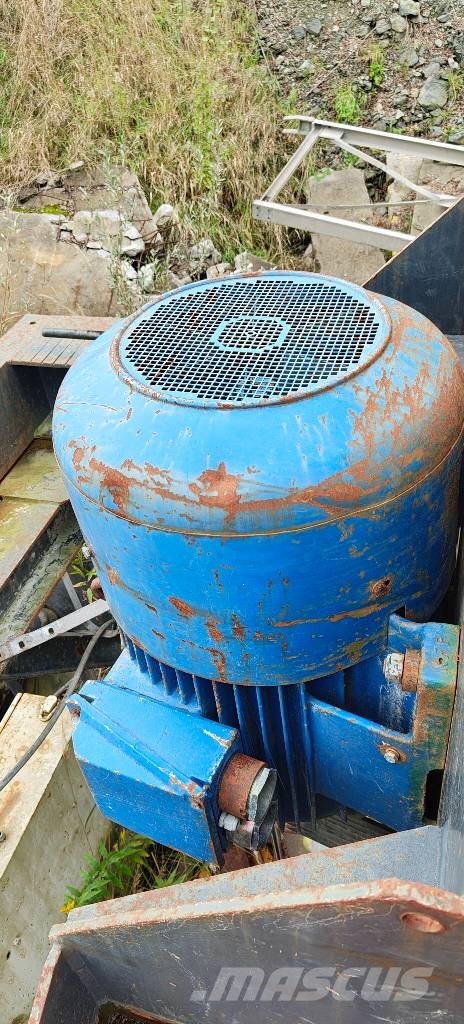 Weil 704-13 kruszarka stożkowa Pulverisierer