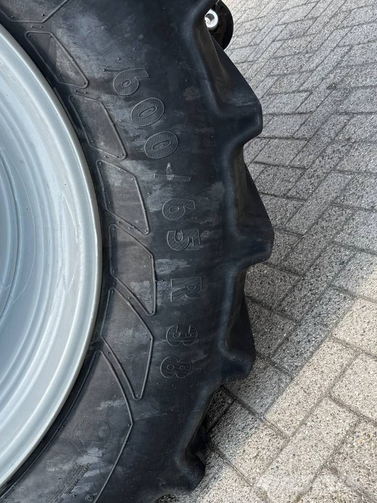 Deutz-Fahr 6150.4 TTV, frontlinkage, GPS - RTK, 2024, 1225 hr Tractors