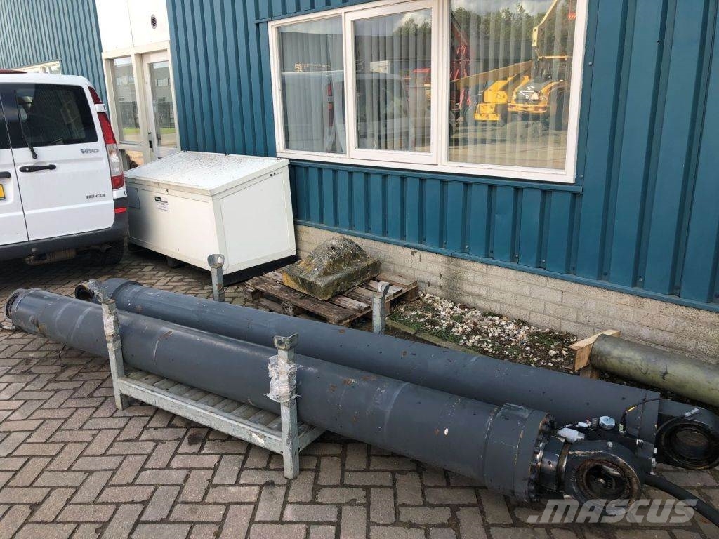 Konecranes SMV4535 TC5 CYLINDERS PART NUMBER 53710241 Hidráulicos
