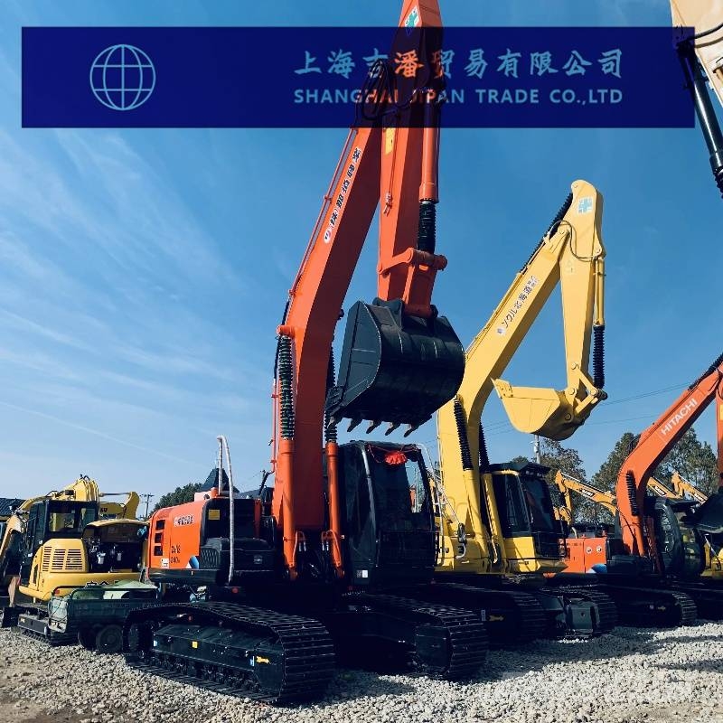Hitachi ZX 240 대형 굴삭기 29톤 이상