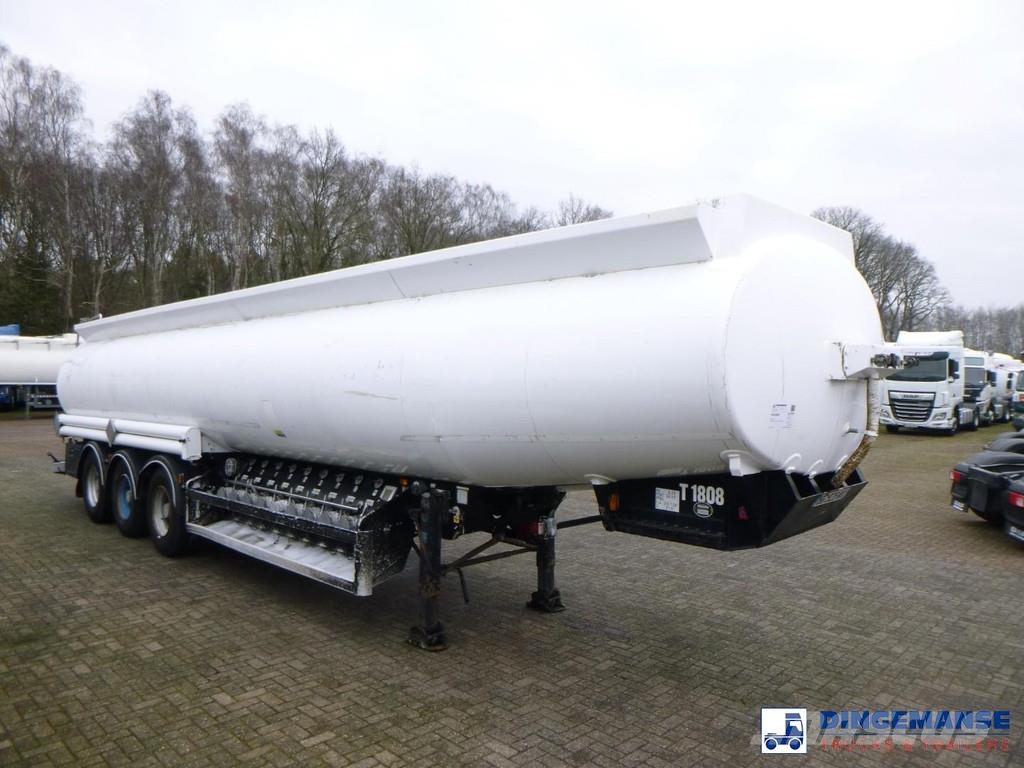 Merceron Fuel tank alu 39.9 m3 / 9 comp Tankopleggers