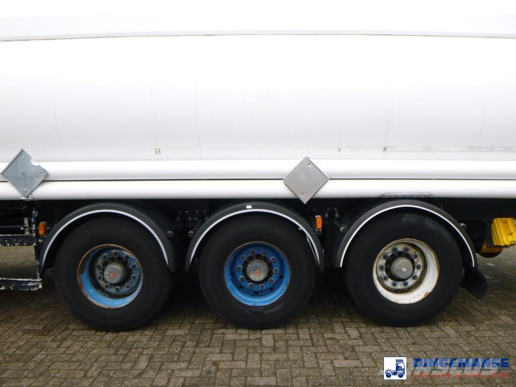 Merceron Fuel tank alu 39.9 m3 / 9 comp Tankopleggers
