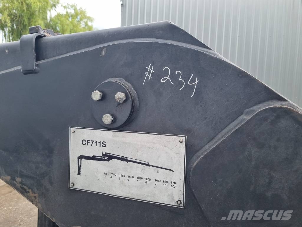 John Deere CF7 main boom F619880 F643913 Żurawie do forwarderów