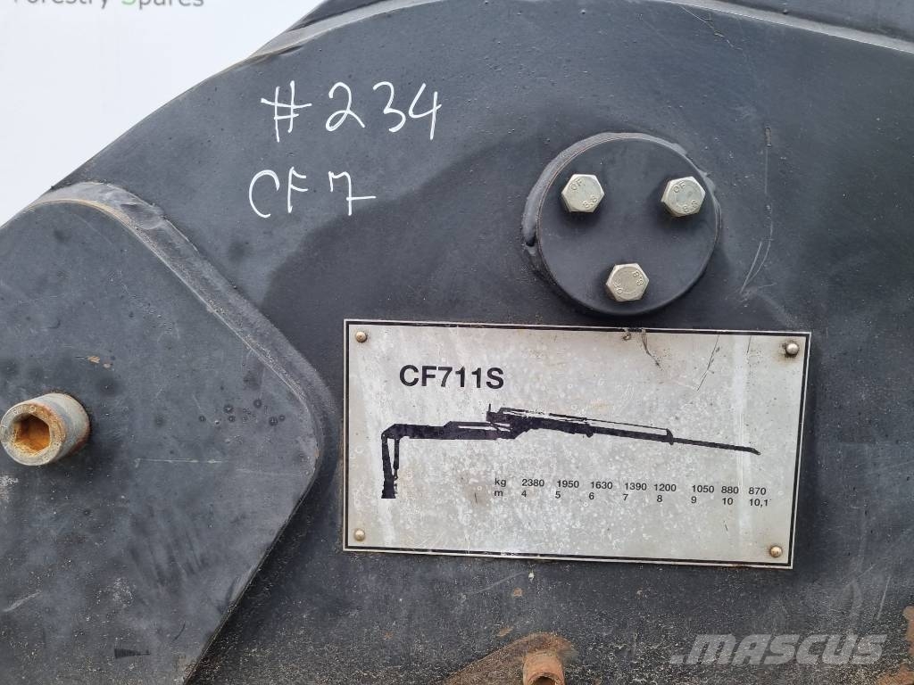 John Deere CF7 main boom F619880 F643913 Żurawie do forwarderów