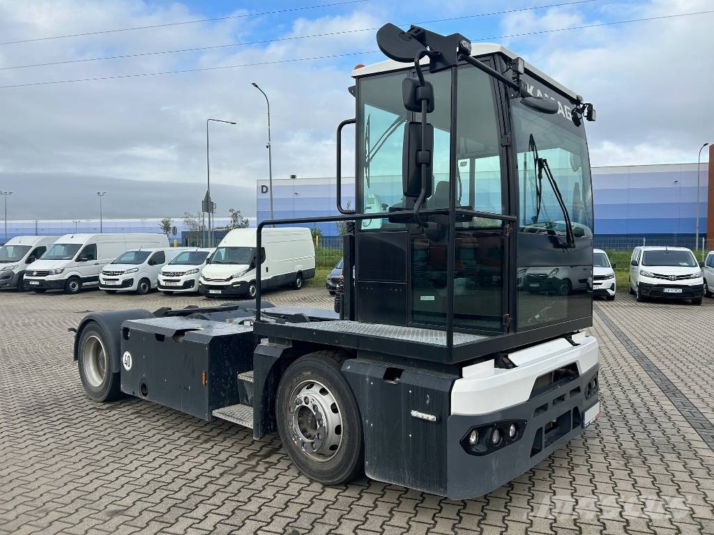 Kamag Precision Tractor PT Terminal Tractor Терминальные тягачи