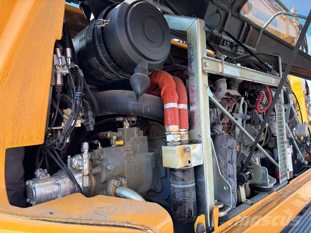 Liebherr A 918 Comp Wielgraafmachines