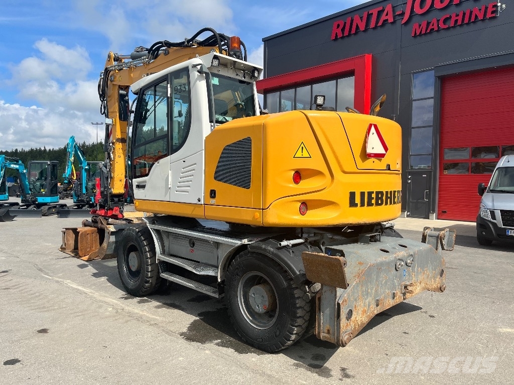 Liebherr A 918 Comp Ratasekskavaatorid
