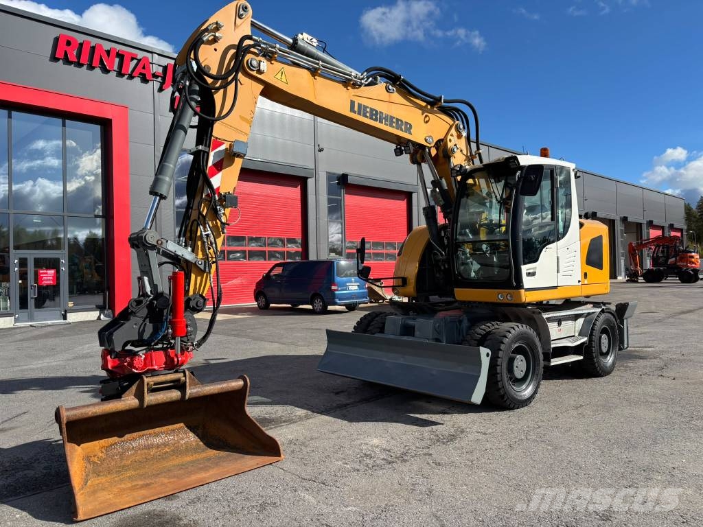 Liebherr A 918 Comp Wielgraafmachines