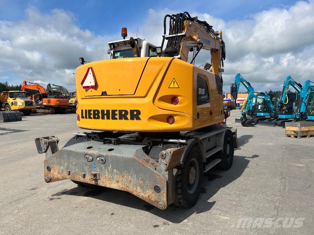 Liebherr A 918 Comp Ratasekskavaatorid