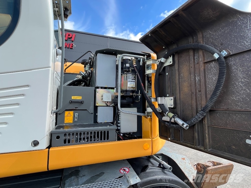 Liebherr A 918 Comp Ratasekskavaatorid