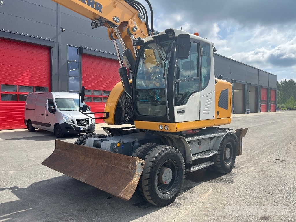 Liebherr A 918 Comp Ratasekskavaatorid
