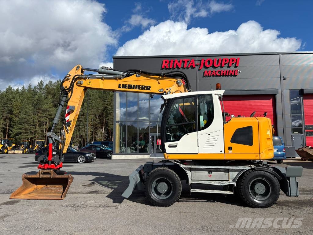 Liebherr A 918 Comp Wielgraafmachines