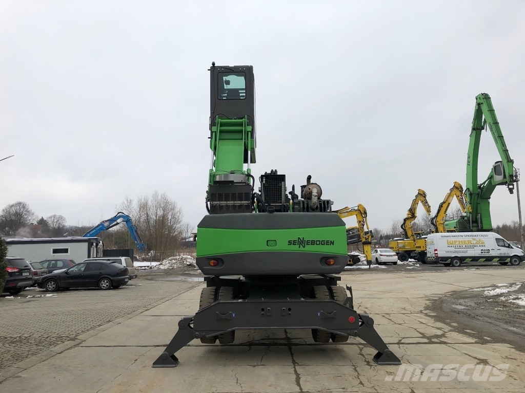 Sennebogen 821 Waste / industry handlers