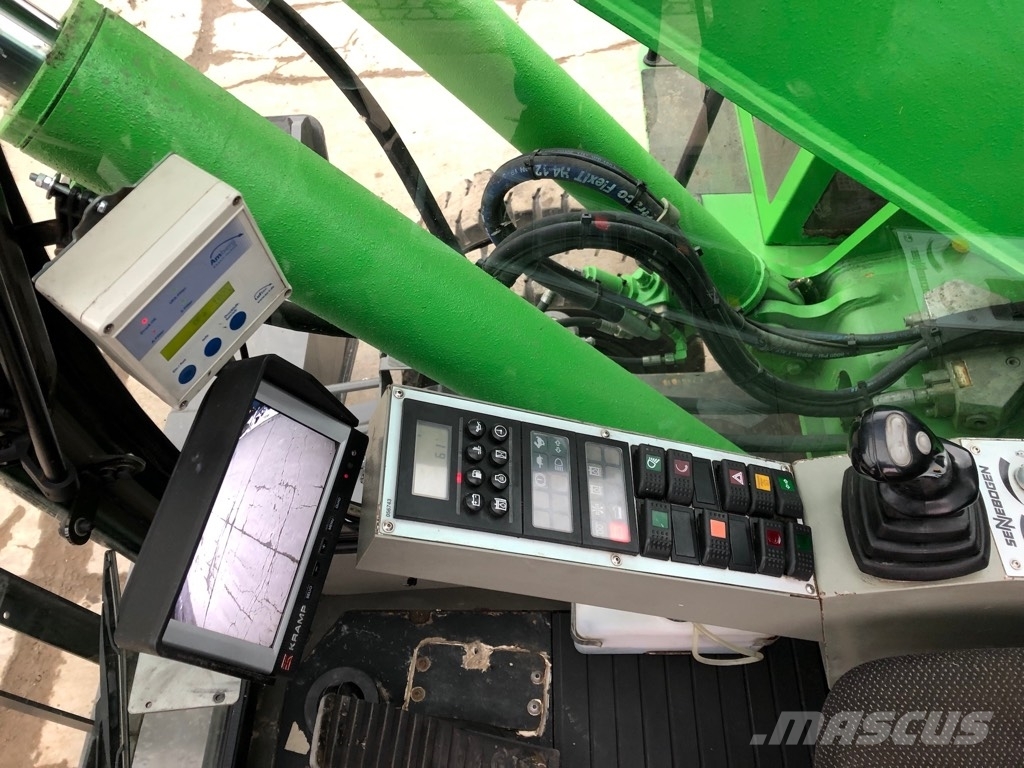Sennebogen 821 Waste / industry handlers