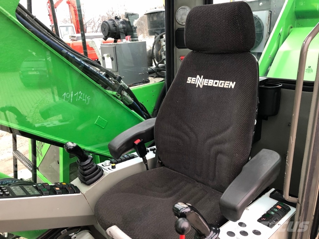 Sennebogen 821 Waste / industry handlers