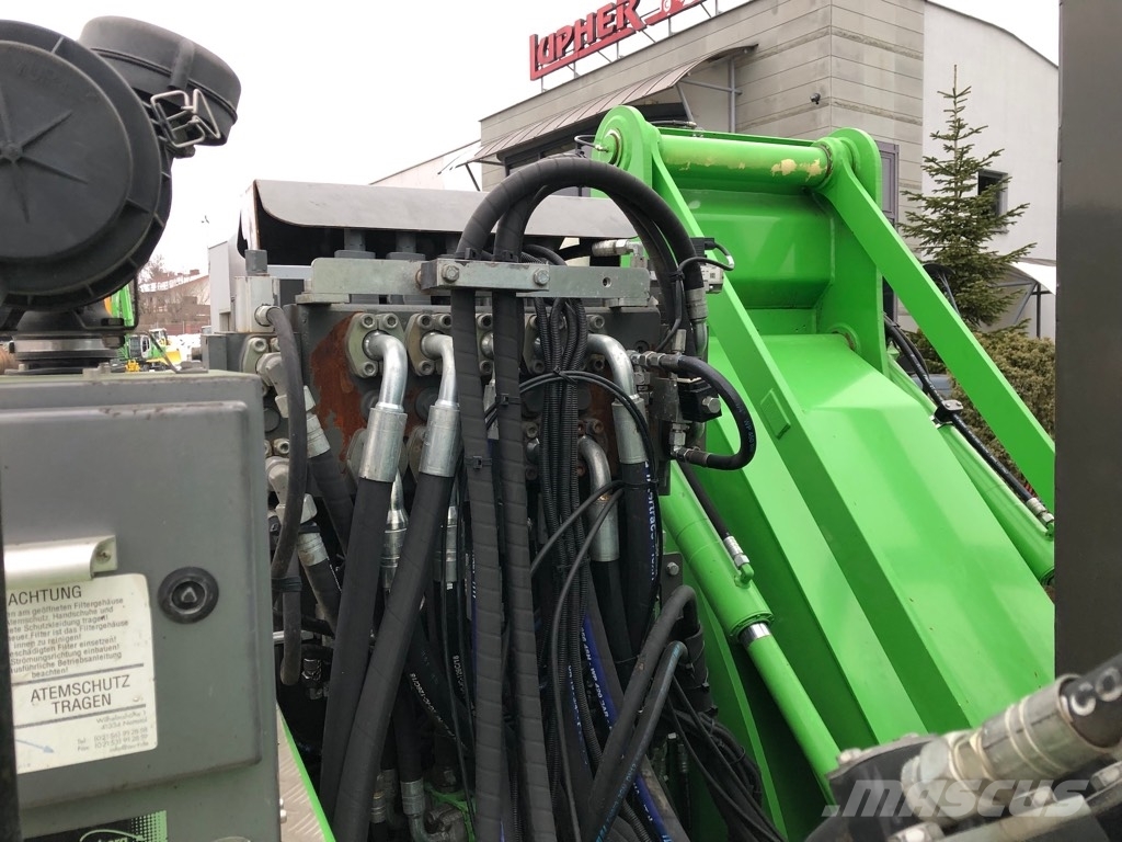 Sennebogen 821 Waste / industry handlers