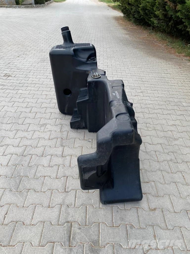 Fendt 820 Vario FUEL TANK Κινητήρες