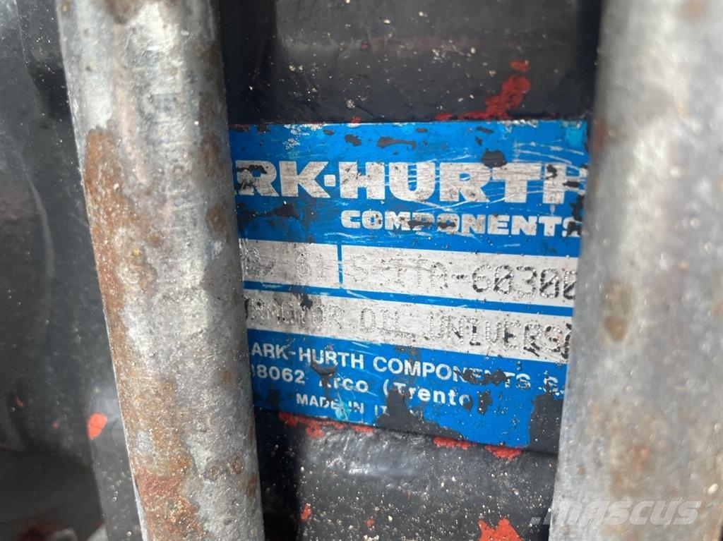 Ahlmann AZ6-4108926A-Clark-Hurth 357/278/61-Axle/Achse/As Akselit