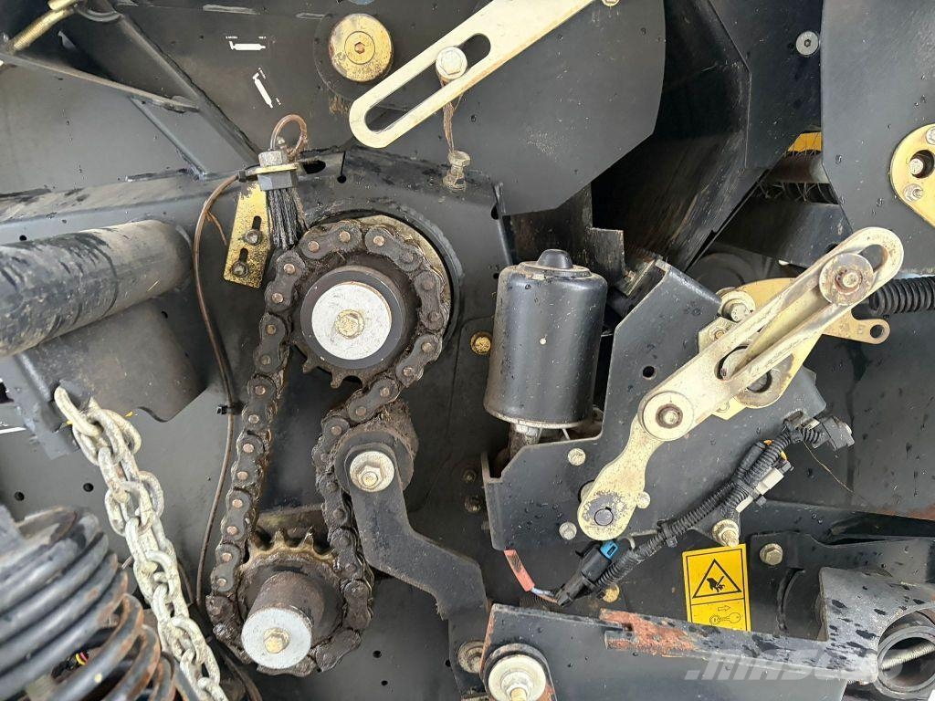 New Holland ROLLBELT 180 SUPERFEED Lisy na okrúhle balíky