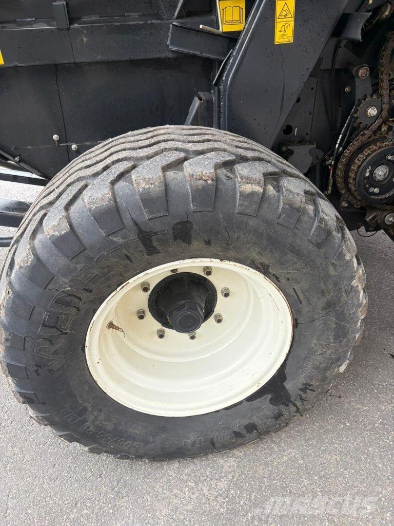New Holland ROLLBELT 180 SUPERFEED Lisy na okrúhle balíky