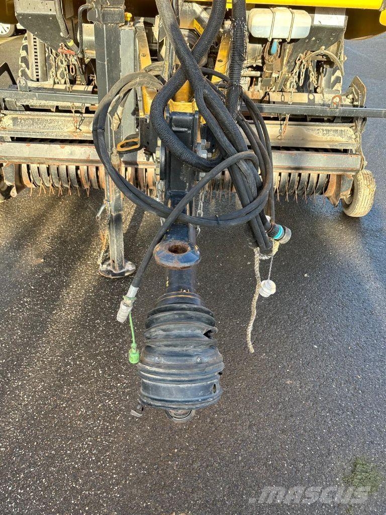New Holland ROLLBELT 180 SUPERFEED Pyöröpaalaimet