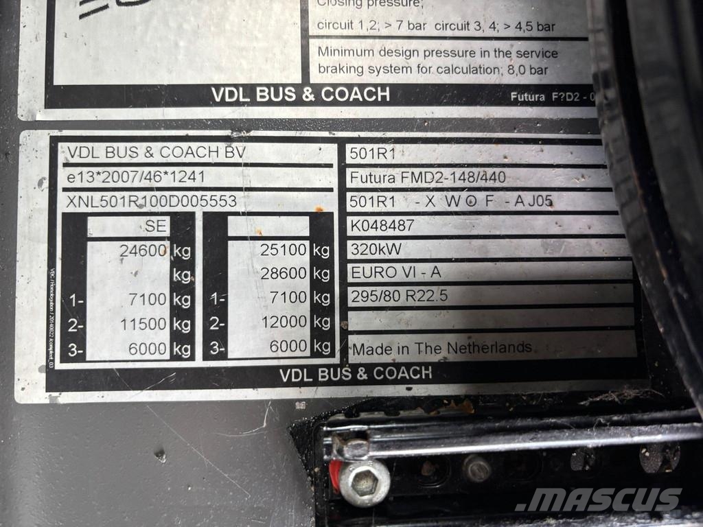 VDL Futura FMD 2-148/440 6x2*4 57 SEATS / AC / AUXILIA Autobuses interurbano
