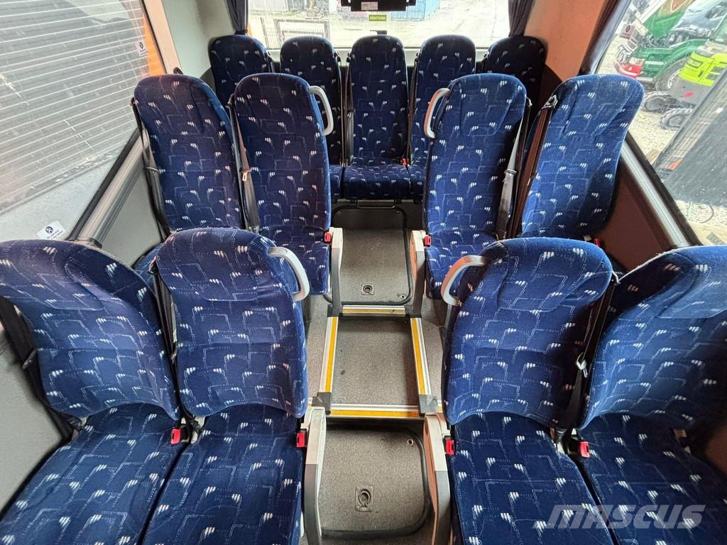 VDL Futura FMD 2-148/440 6x2*4 57 SEATS / AC / AUXILIA Autobuses interurbano