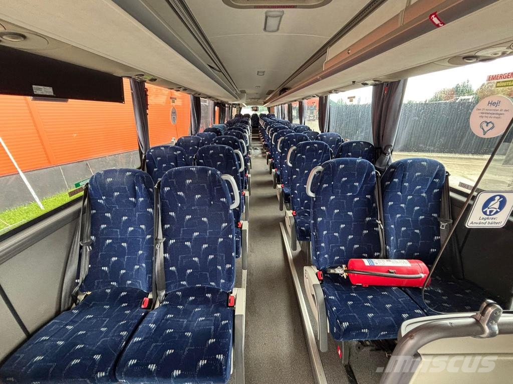 VDL Futura FMD 2-148/440 6x2*4 57 SEATS / AC / AUXILIA Autobuses interurbano