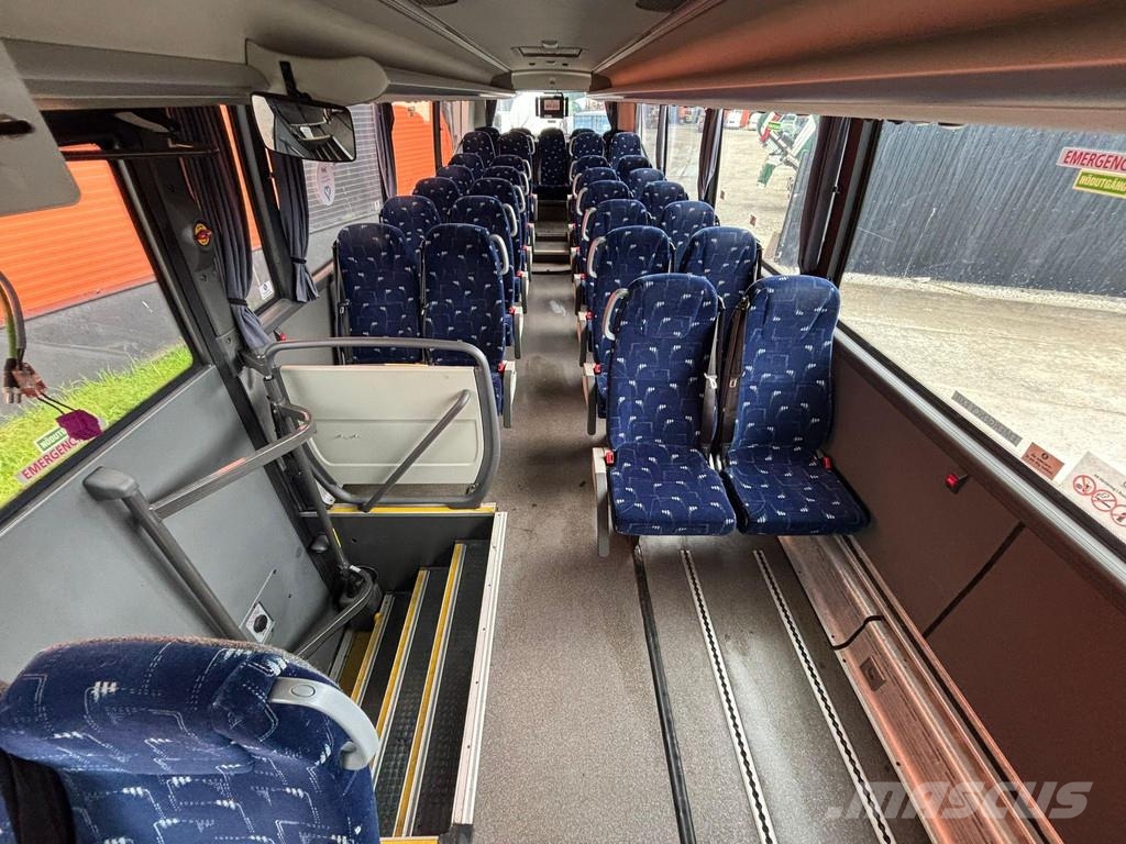 VDL Futura FMD 2-148/440 6x2*4 57 SEATS / AC / AUXILIA Autobuses interurbano