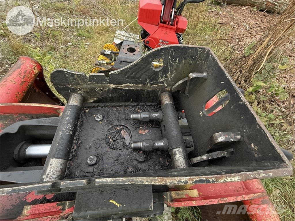 Hiab 605-U Pacēlāji un iekrāvēji