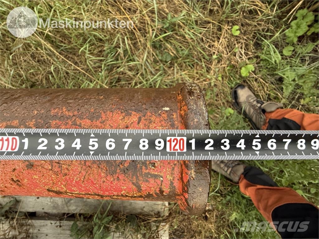 Hiab 605-U Pacēlāji un iekrāvēji