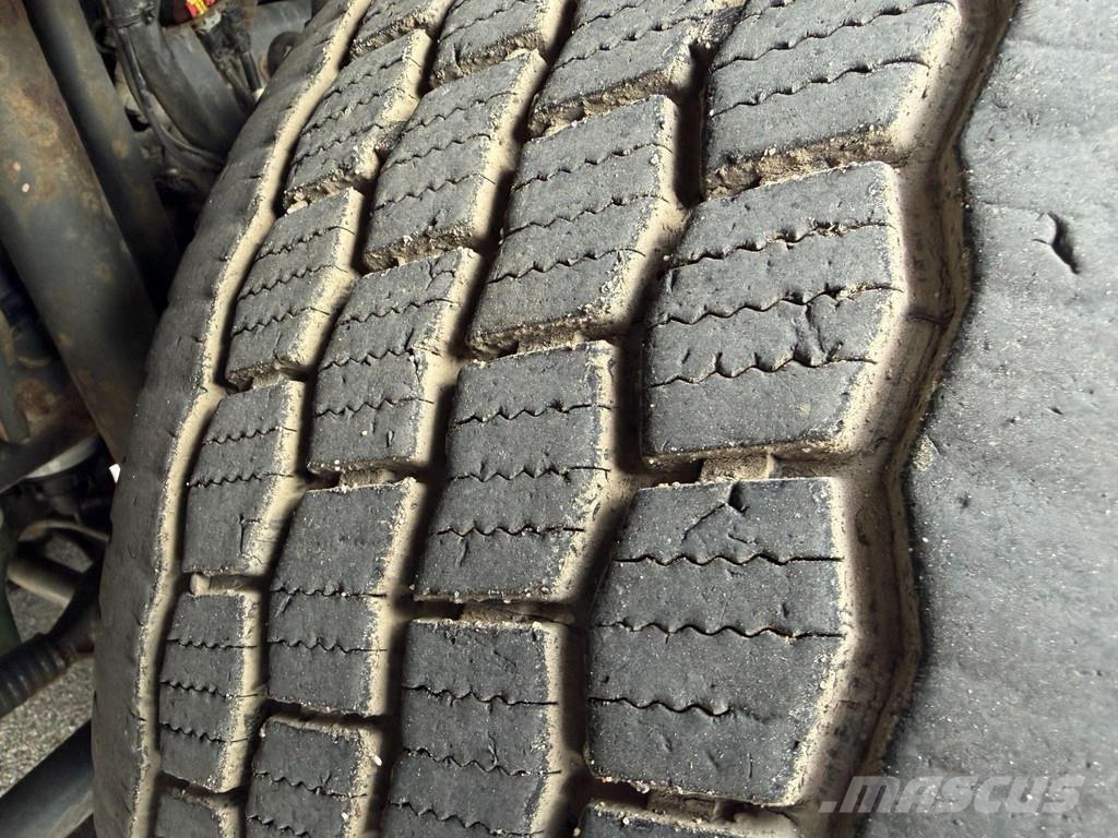 Volvo FH540 8X4/4 + RECODRIVE + HMF2120 + EURO6 Treileri ar āķi