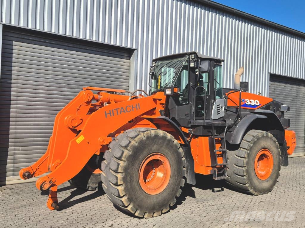 Hitachi ZW 330-6 Iekrāvēji uz riteņiem