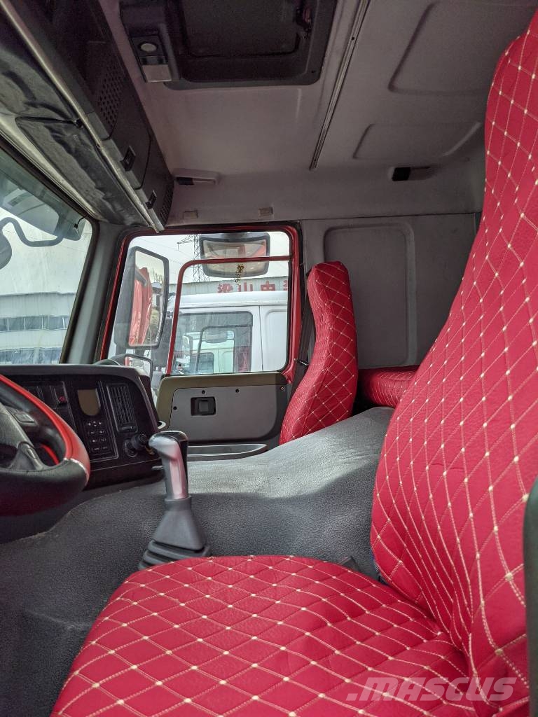 Howo 375 8x4 傾卸式卡車