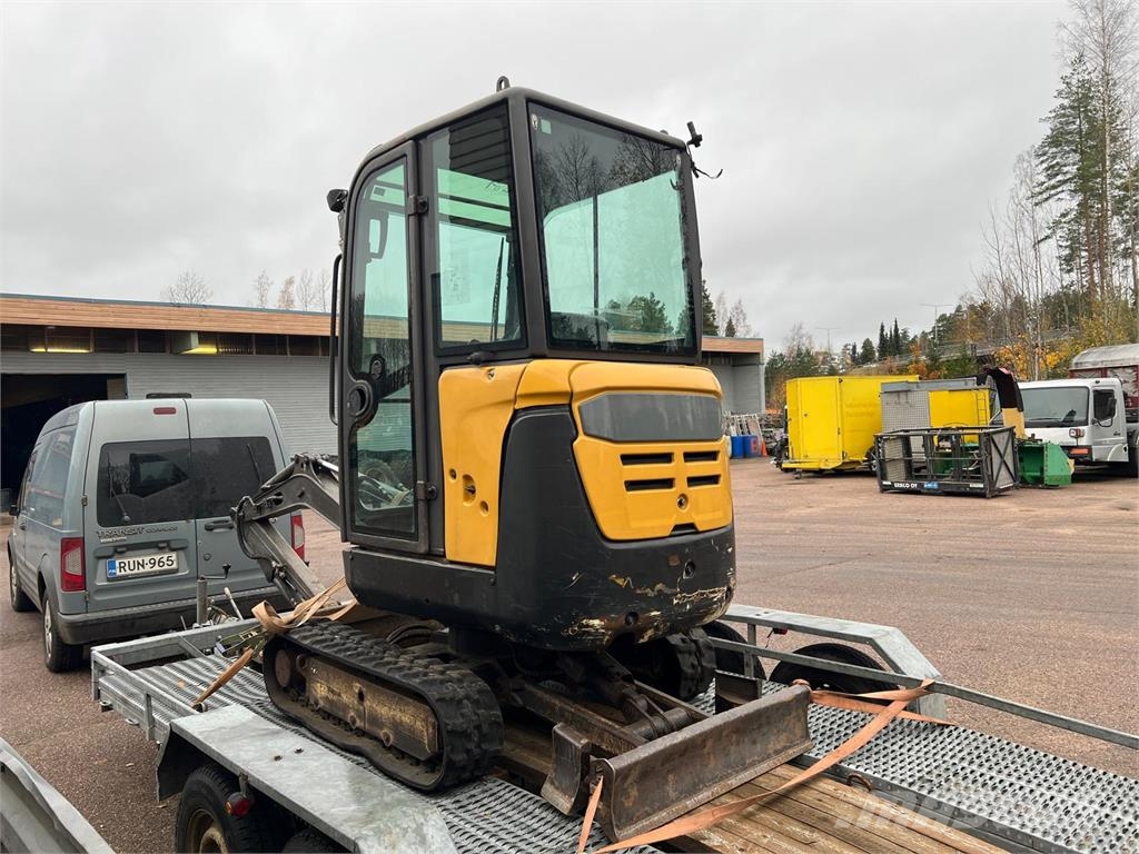 Volvo EC18C Mini ekskavatori < 7 t