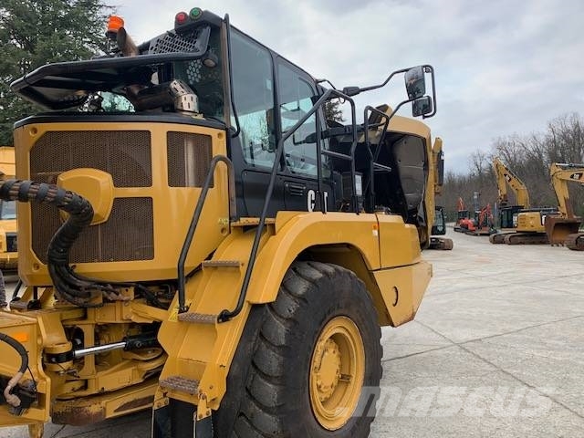 CAT 730 Dúmpers articulados
