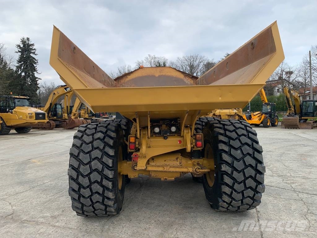 CAT 730 Dúmpers articulados