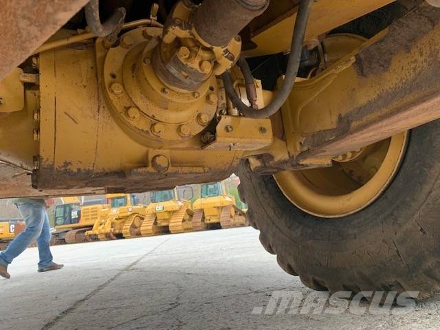 CAT 730 Dúmpers articulados