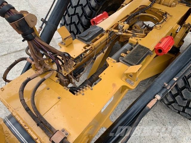 CAT 730 Dúmpers articulados