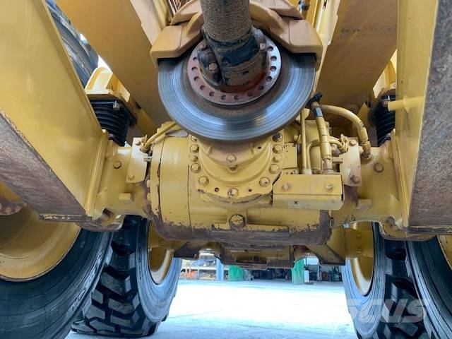 CAT 730 Dúmpers articulados