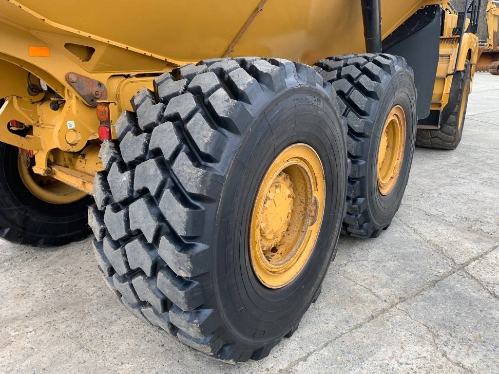 CAT 730 Dúmpers articulados