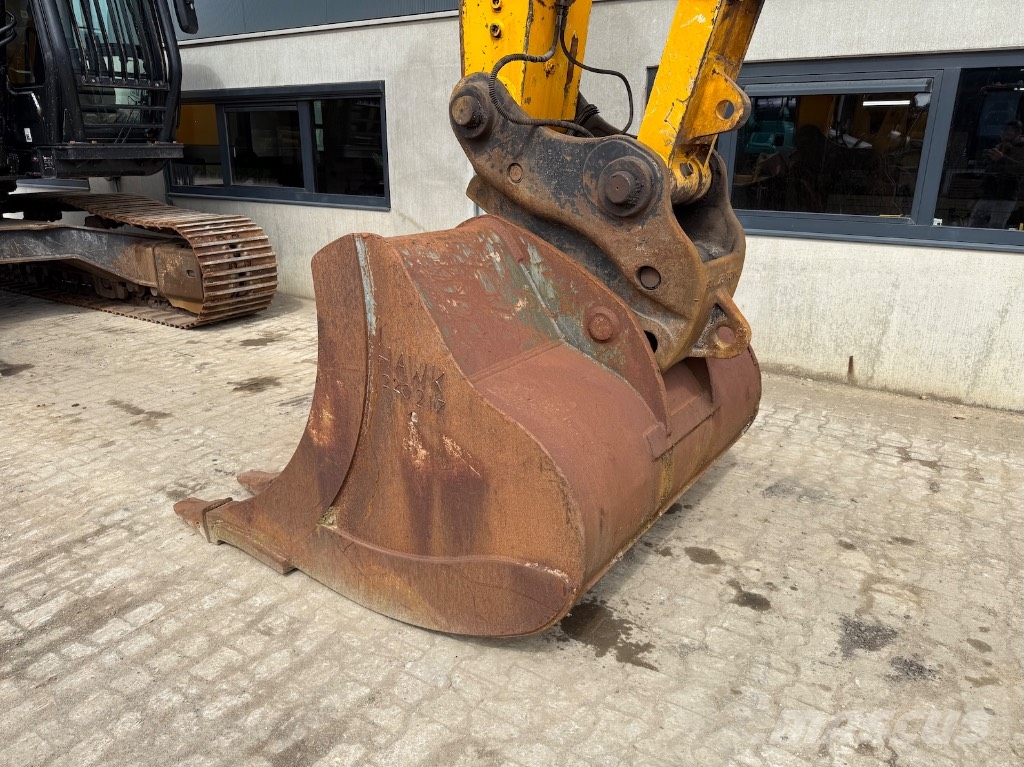 JCB JS 300 LC 4F - JS 300 - JS 330 大型油圧ショベル12t以上（パワーショベル・ユンボ）