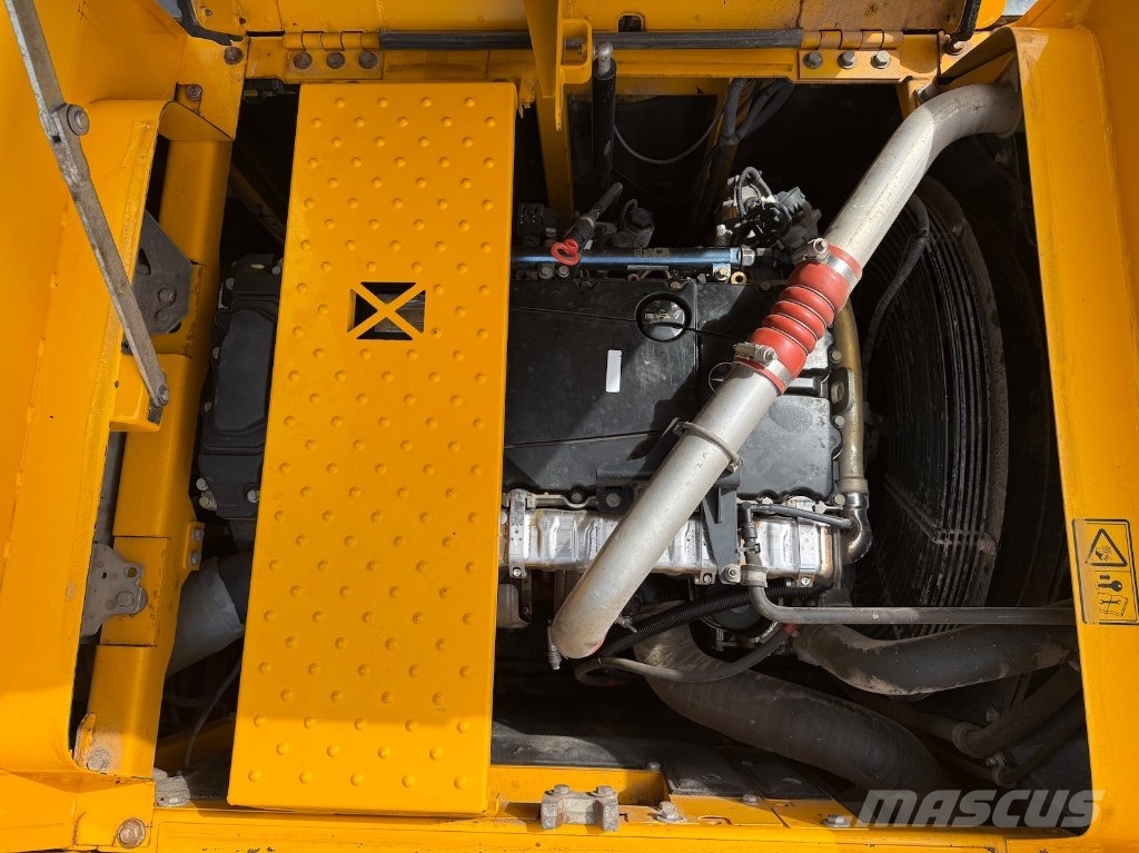 JCB JS 300 LC 4F - JS 300 - JS 330 大型油圧ショベル12t以上（パワーショベル・ユンボ）