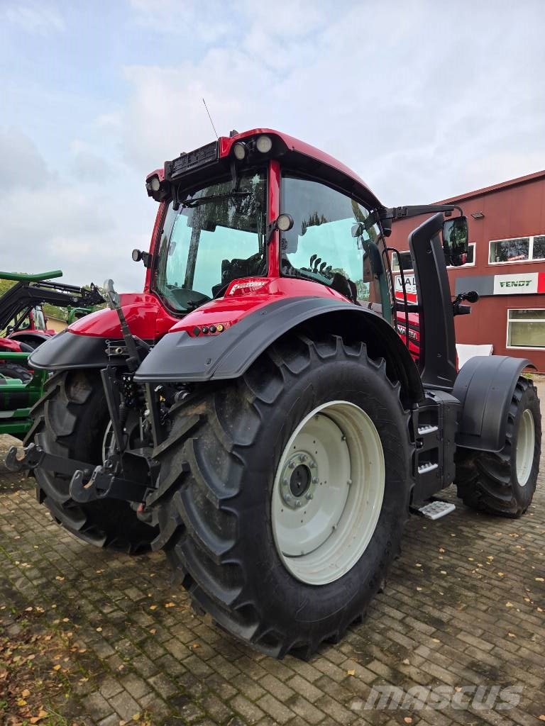Valtra T 175 Active Tractors