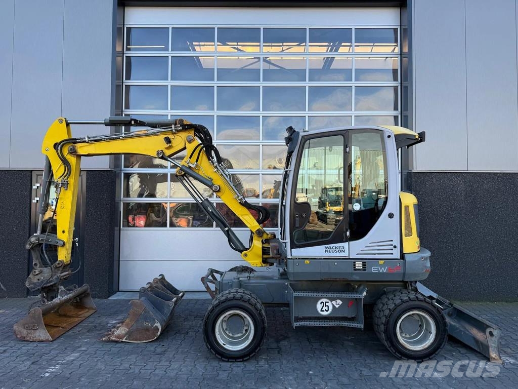 Wacker Neuson EW65 | A/C Midibagger 7t - 12t