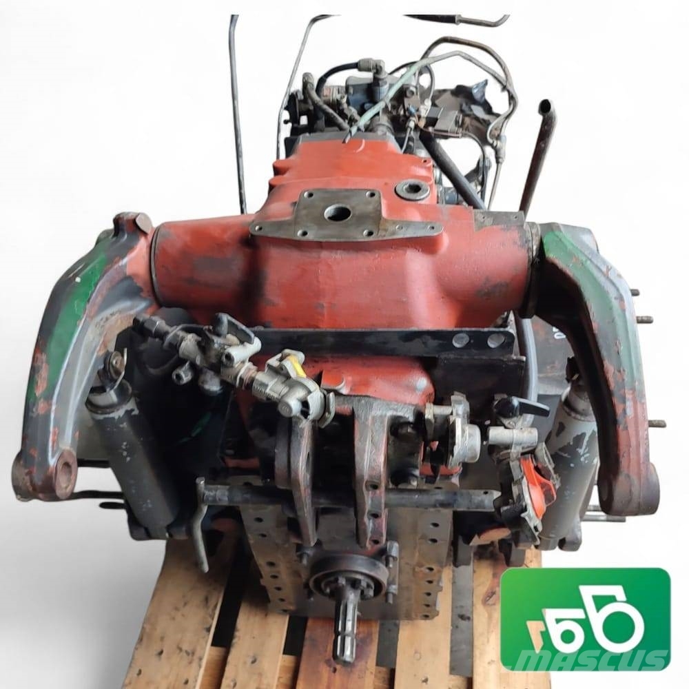 Renault 180.94 Gearbox Rear axle Differential PTO Gear